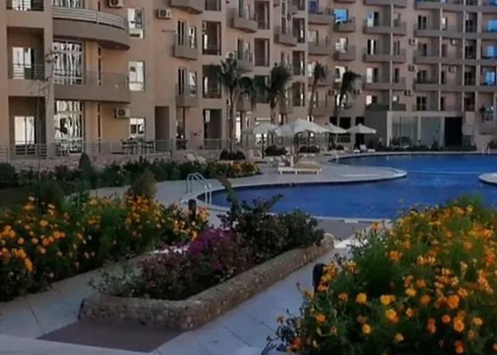 Camus 343, Princess Apartmanhotel